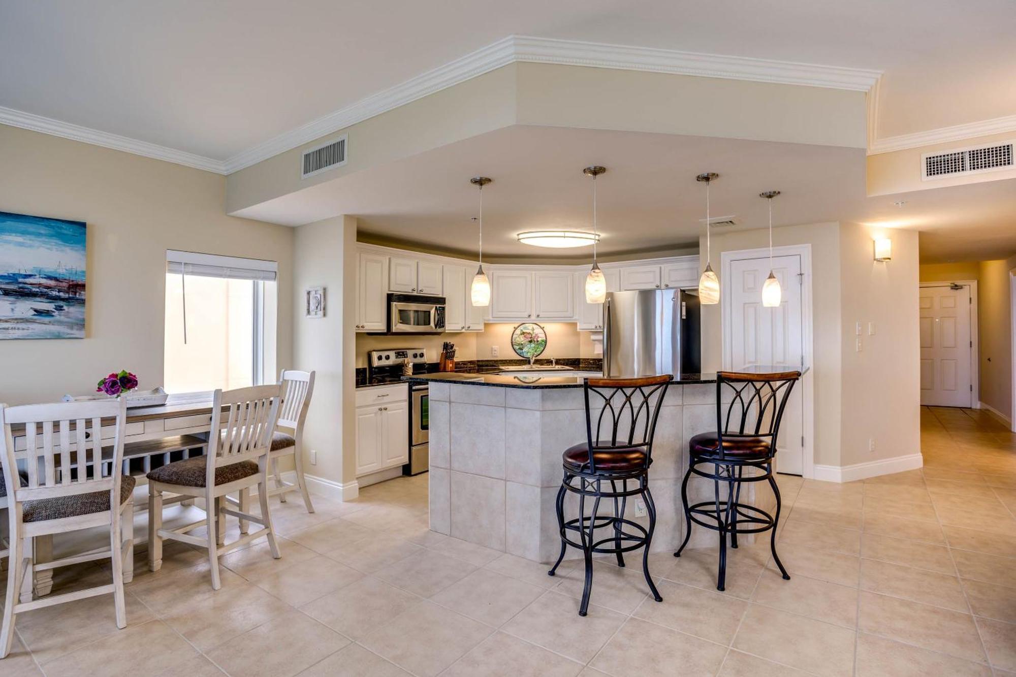 Calypso Beach Resort Towers Panama City Beach Room photo