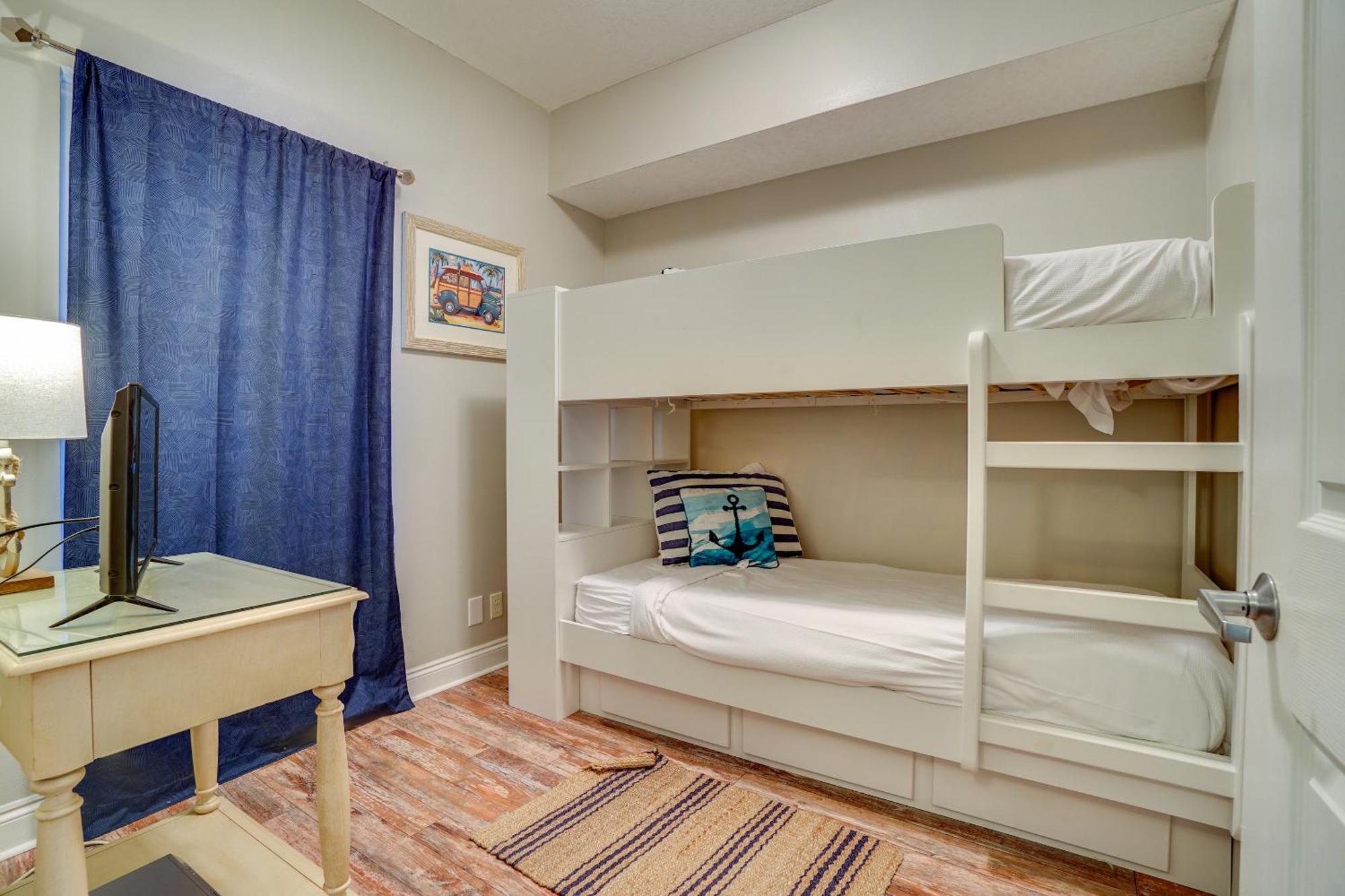 Calypso Beach Resort Towers Panama City Beach Room photo